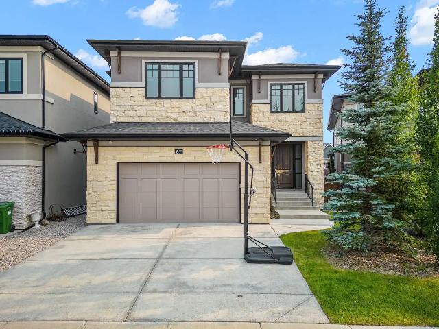 Executive Fully Furnished 4 Bedroom Home in Aspen — 4 Bedrooms+ Den House