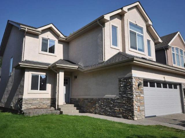 Executive Home Across From the Ridge in Cranston. — 3 Bedrooms+ Den House