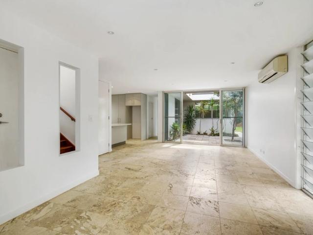 Executive home close by the river