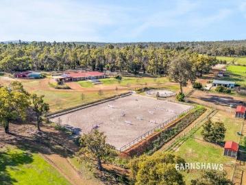 Executive Home & Equestrian Excellence