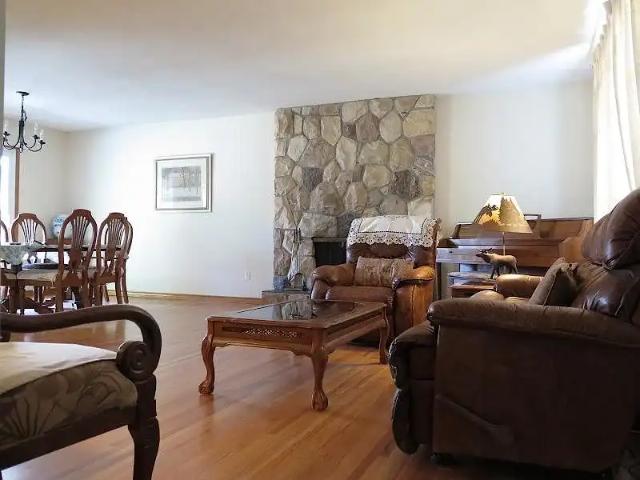 Executive Home facing Varsity Estates Park