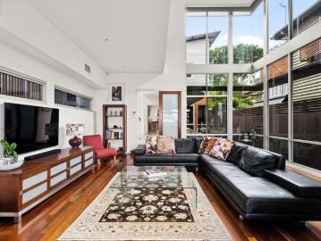 Executive Home in the Heart of Paddington