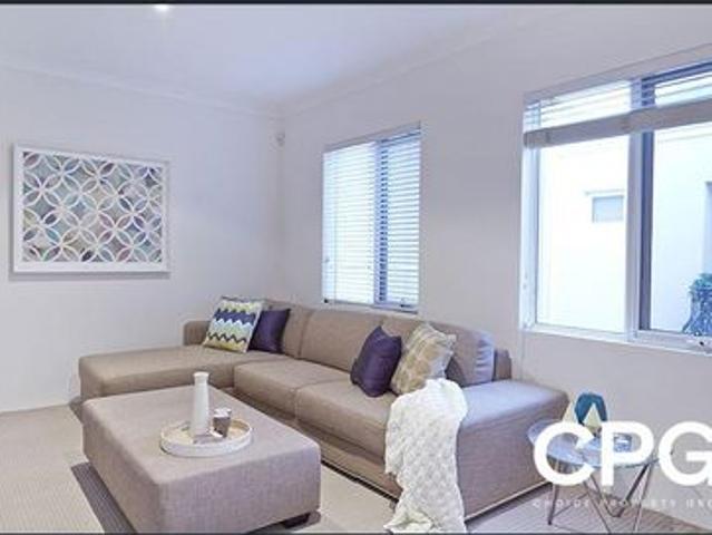 Executive Home in beautiful East Perth location