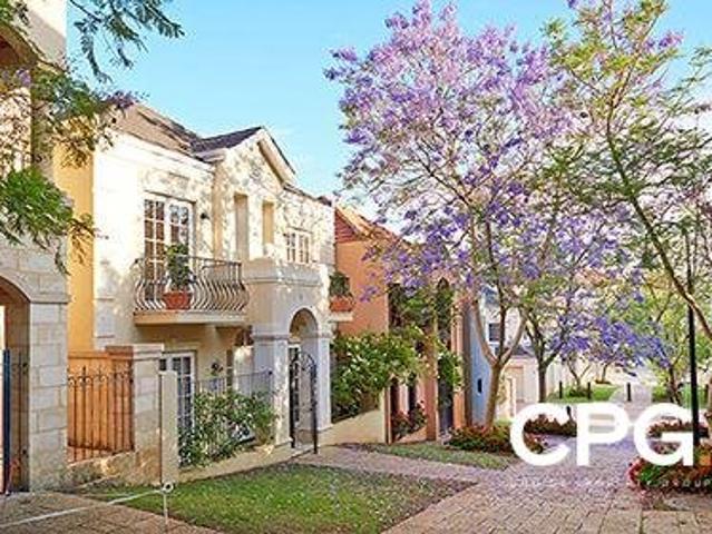 Executive Home in beautiful East Perth location