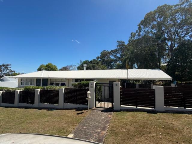 EXECUTIVE HOME IN HIGHLY SOUGHT AFTER RIVERSIDE LOCATION
