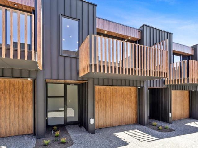 Executive inner city living!