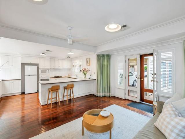 Executive Low Maintenance Living in Picturesque Location