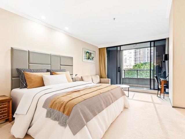 Executive Lock Up and Leave Living Moments from Barangaroo
