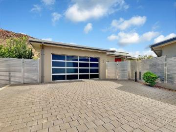 Apartment for sale in Northern Territory - Equipped kitchen