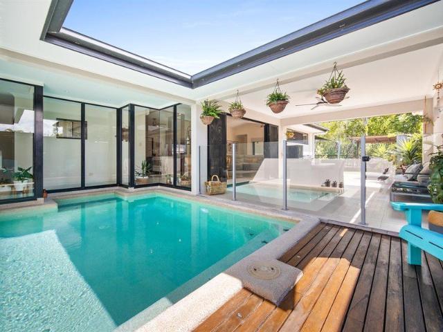 Executive Living in Bluewater Harbour Estate