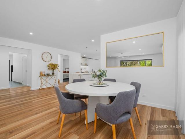 EXECUTIVE LIVING IN PREMIER LOCATION