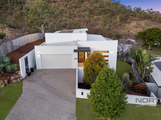Executive Living with Stunning Range Views