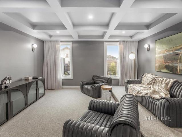 Executive Luxury with Resort Style Entertaining
