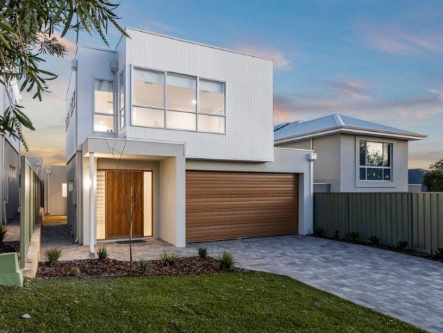 Executive New Build Living in Prime Padbury Location!
