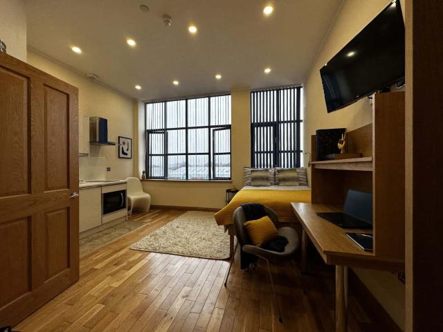 Executive Studio in Nottingham
