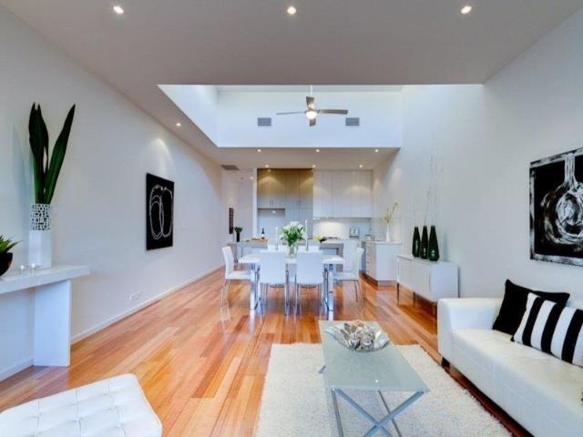 Executive Style Living in Walkerville