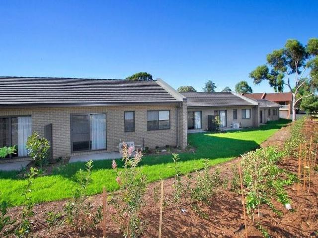 Executive Style Villa in North Tamworth