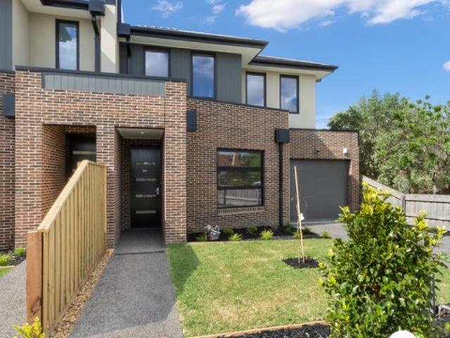 Executive Residence in premium locale