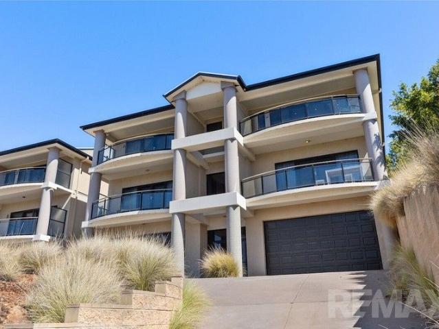 Executive Townhouse