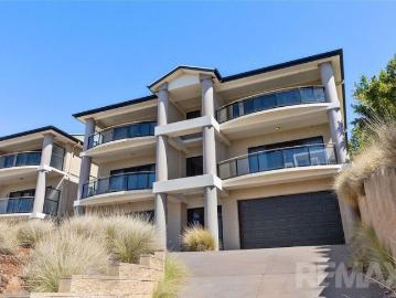 Executive Townhouse