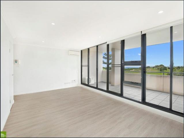 Executive Three Bedroom by the Beach