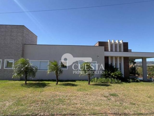Exelente casa de Alto Padrão, com 5 dormitórios à venda, 275 m², e terreno de 826 mts., por R$ 1.45