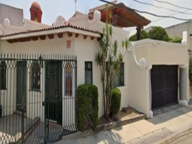 EXELENTE PROPIEDAD EN PETRA DE MALLORCA #43A, BOSQUES DEL ACUEDUCTO, SANTIAGO DE QUERETARO, QUERETA
