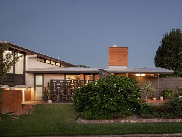 Exemplary Mid Century home at prestigious address
