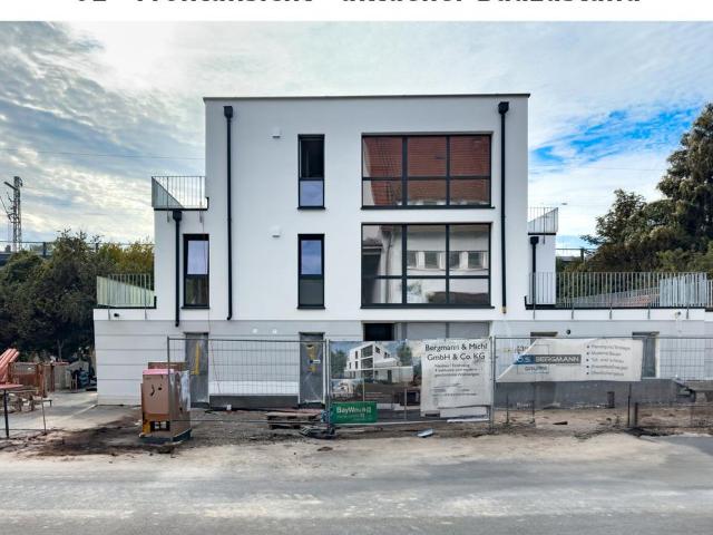 Exklusiv: 66 m² Penthouse mit 3 Dachterrassen