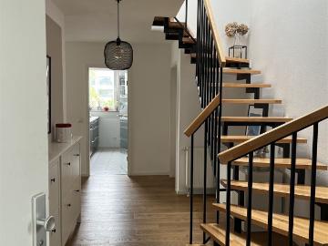 Exklusiv wohnen mit Stil hochwertige 4 Zimmer Maisonette