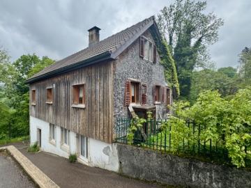 Les Brenets, Bezirk Locle - Garten, Parkplatz