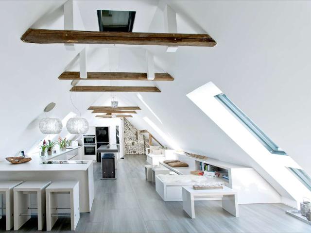 Exklusiv Einmalig Hochwertig! Loft in zentraler Lage Frankfurt Eckenheims!