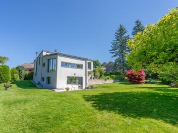 EXKLUSIV Elegantes Anwesen mit Charakter an den Toren von Lausanne