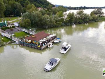 Exklusiv Gastronomie Haus am See inkl. Eigenem Bootsanlegesteg Urlaubsfeeling pur