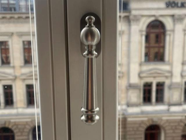 Exklusiv Hochwertige ETW mit Balkon und 2 TG Stellplätzen in Bestlage von Leipzig