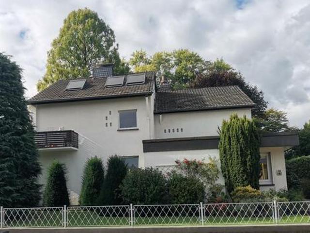 exklusiv möblierte 3,5 Zimmer Atelier Wohnung 62m²