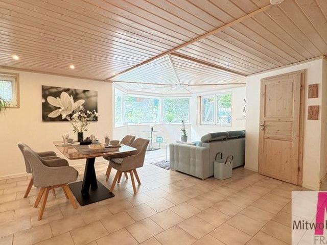 Exklusiv möblierte Wohnung mit Terrasse in Fürth Perfekte Wohnlösung für Komfort und Stil