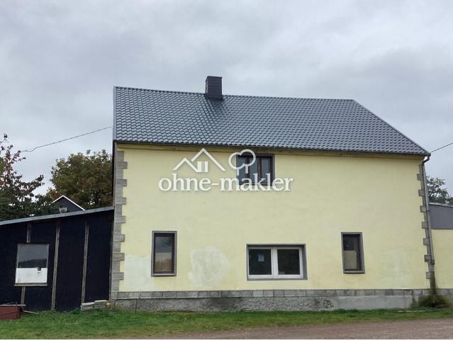 Exklusiv modernisiertes Landhaus mit großzügigem Raumkonzept und ca. 347 м² Gesamtfläche