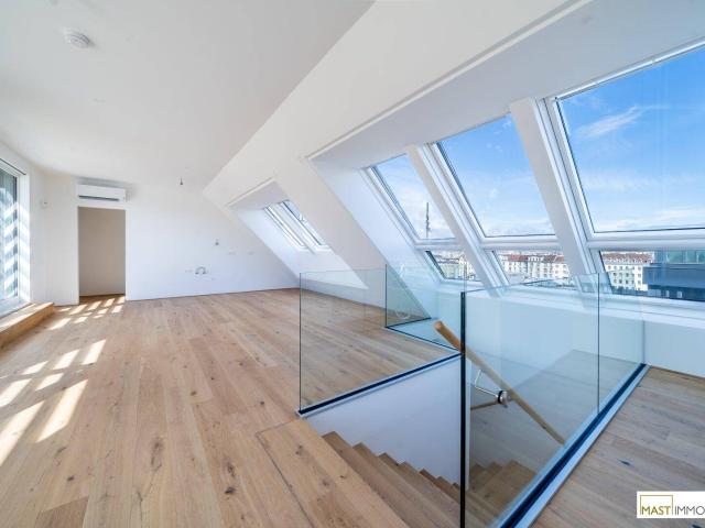 EXKLUSIV* Penthousewohnung mit beeindruckender Dachterrasse & großzügiger Wohnküche!