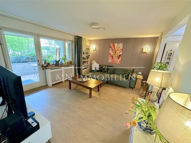 Exklusive 3.5 Zi. Wohnung mit Balkon & Stil