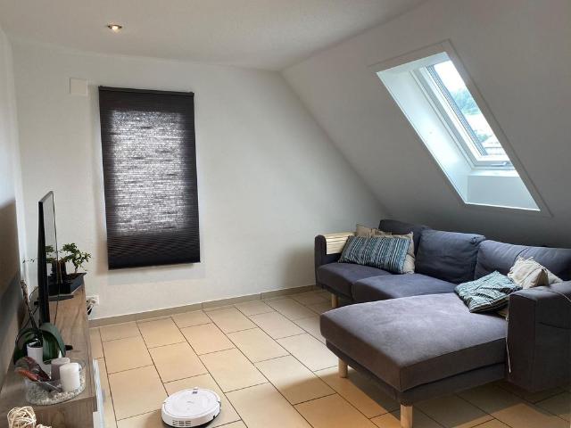 Exklusive 3.5 Zi. Maisonettewohnung mit Liftzugang und eigenem Vorraum