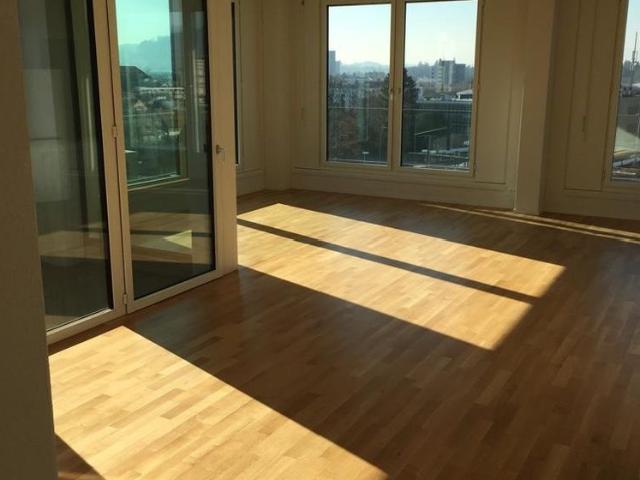 Exklusive 3.5 Zimmer Wohnung mit Weitblick
