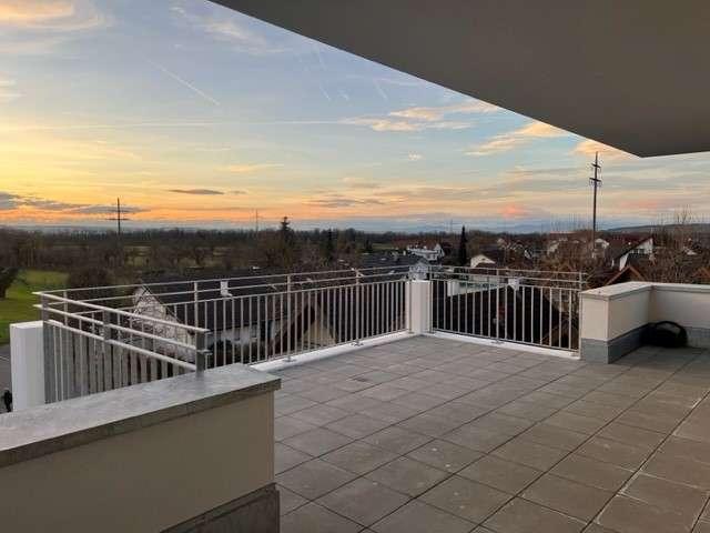 exklusive 3,5 Zimmer Wohnung mit EBK und Terasse in Weil am Rhein
