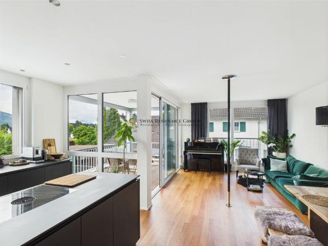 Exklusive 3,5 Zimmer Wohnung Stil, Komfort und Panoramablick