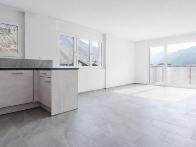 Exklusive 3.5 Zimmer Neubauwohnung im obersten Geschoss hell & hochwertig