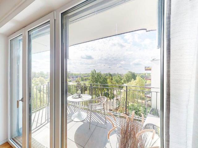 Exclusive 3 Room Apartment with Balcony & Two Bathrooms in Prime Location