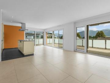 Exklusive 3 Zimmer Attikawohnung mit Panoramablick