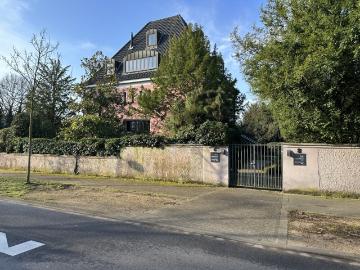 Exklusive 3 Zimmer Maisonettewohnung mit.