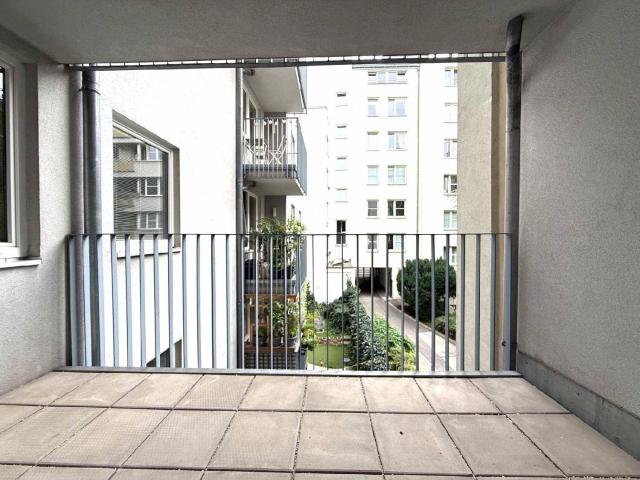 Exklusive 3 Zimmer Neubauwohnung mit Loggia in der Halbgasse