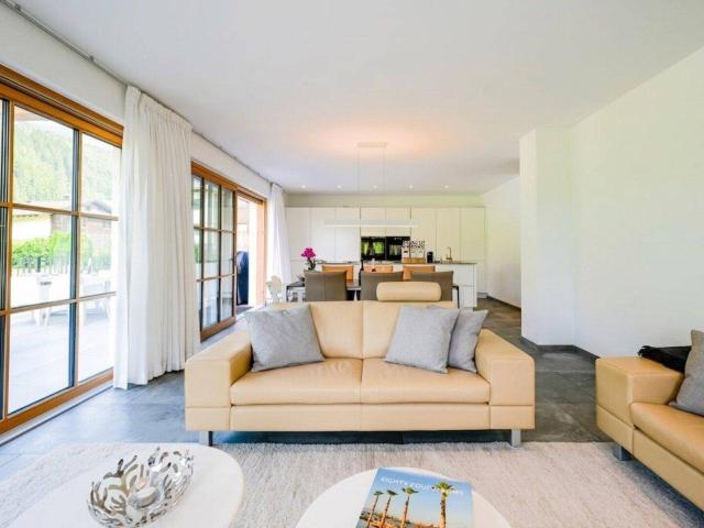 Exklusive 104 m² 3 Zimmer Garten Eigentumswohnung in sonniger, ruhiger Lage in Kelchsau